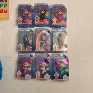 Fingerlings Interactive Baby Monkey Toy Set - Purple, Black, Blue